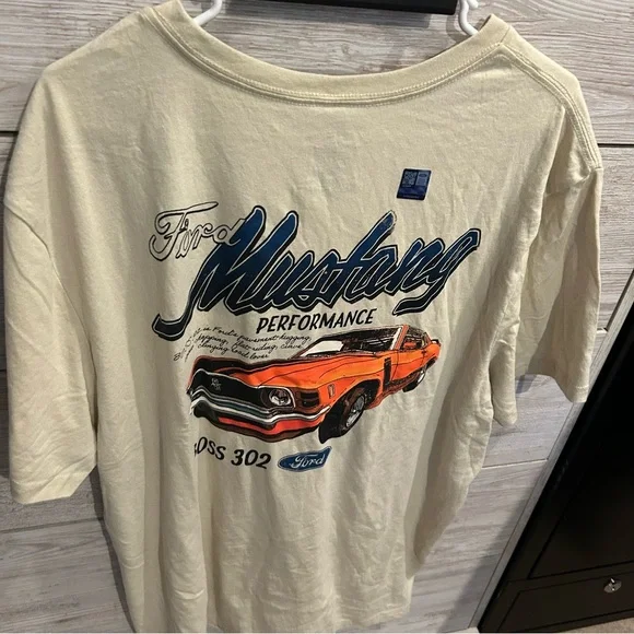 NWT Ford Mustang Licensed Men's Moto Graphic Tee XL - Picture 5 of 5